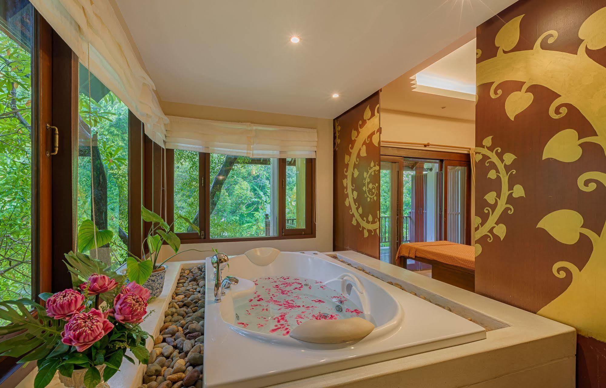 Suuko Villas Phuket Luaran gambar